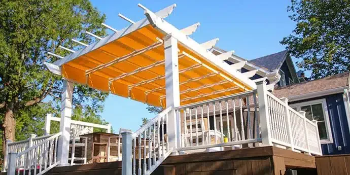 Pergola-Freestanding-Trex-Pergola-with-Shade-Tree-Canopy